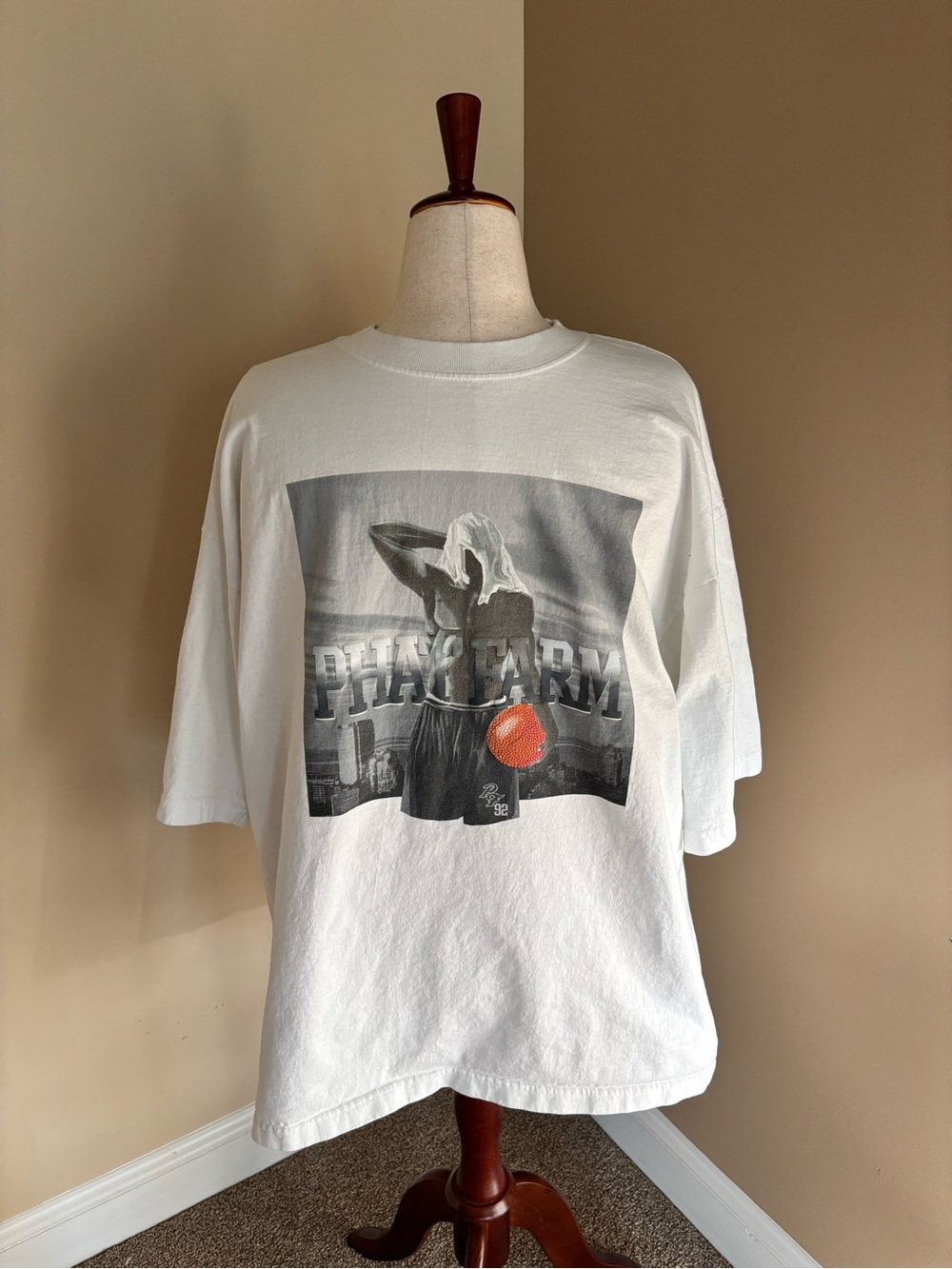 *Vintage* Men’s Phat Farm Shirt Sleeve T-Shirt - Size XXL